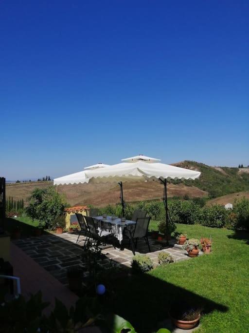 체르탈도 Poggio Ai Legni 빌라 외부 사진